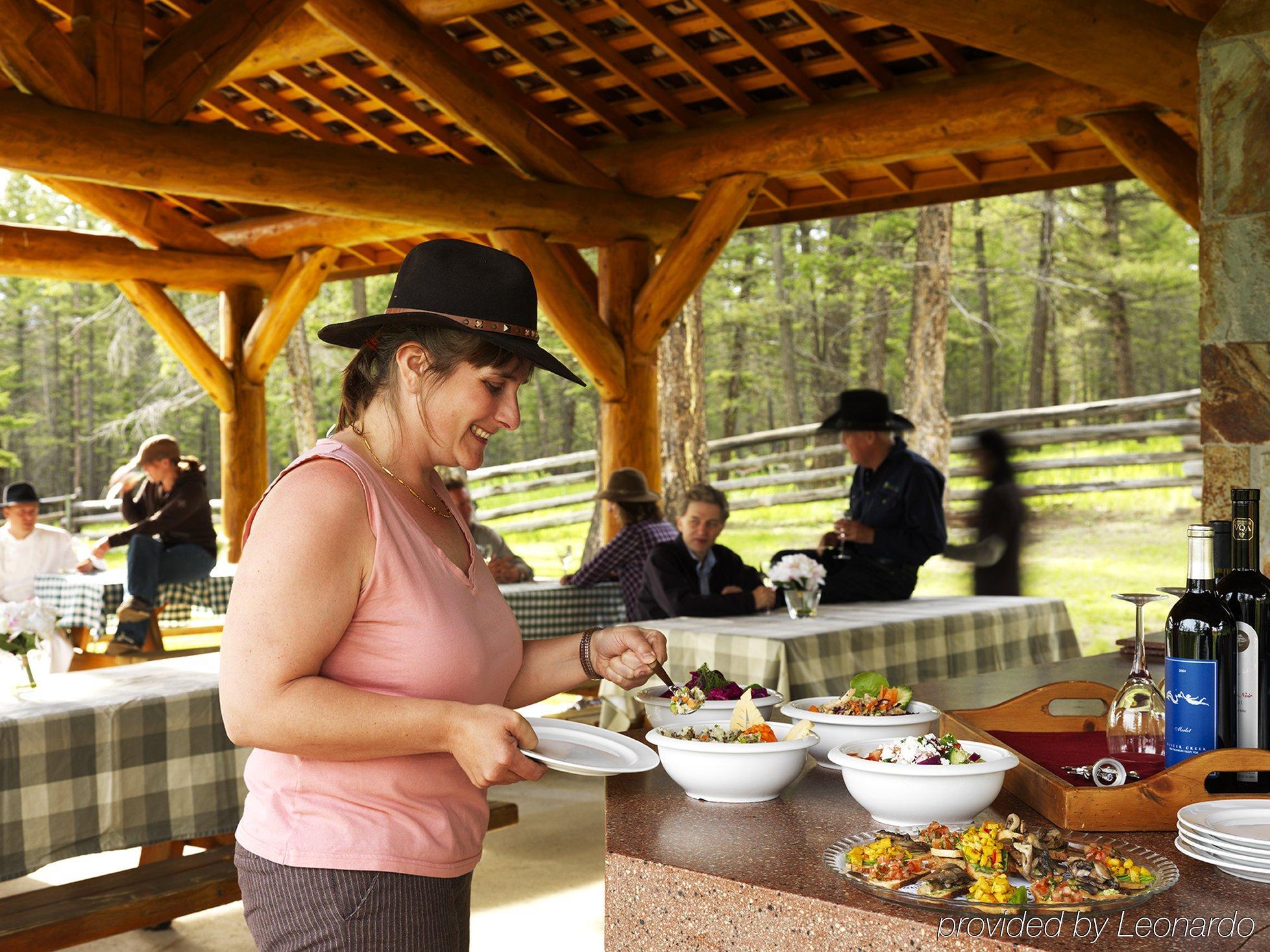 Echo Valley Ranch And Spa Clinton Restaurant photo
